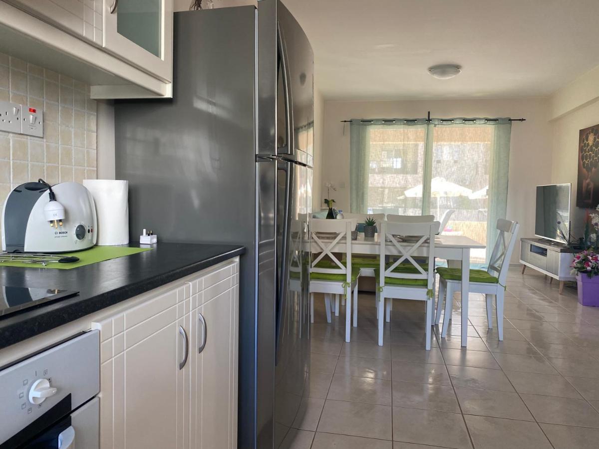 Royal Seacrest F G5 Ground Floor Apartment Paphos Bagian luar foto