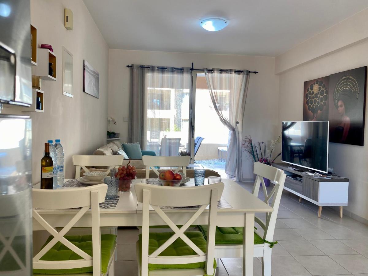 Royal Seacrest F G5 Ground Floor Apartment Paphos Bagian luar foto