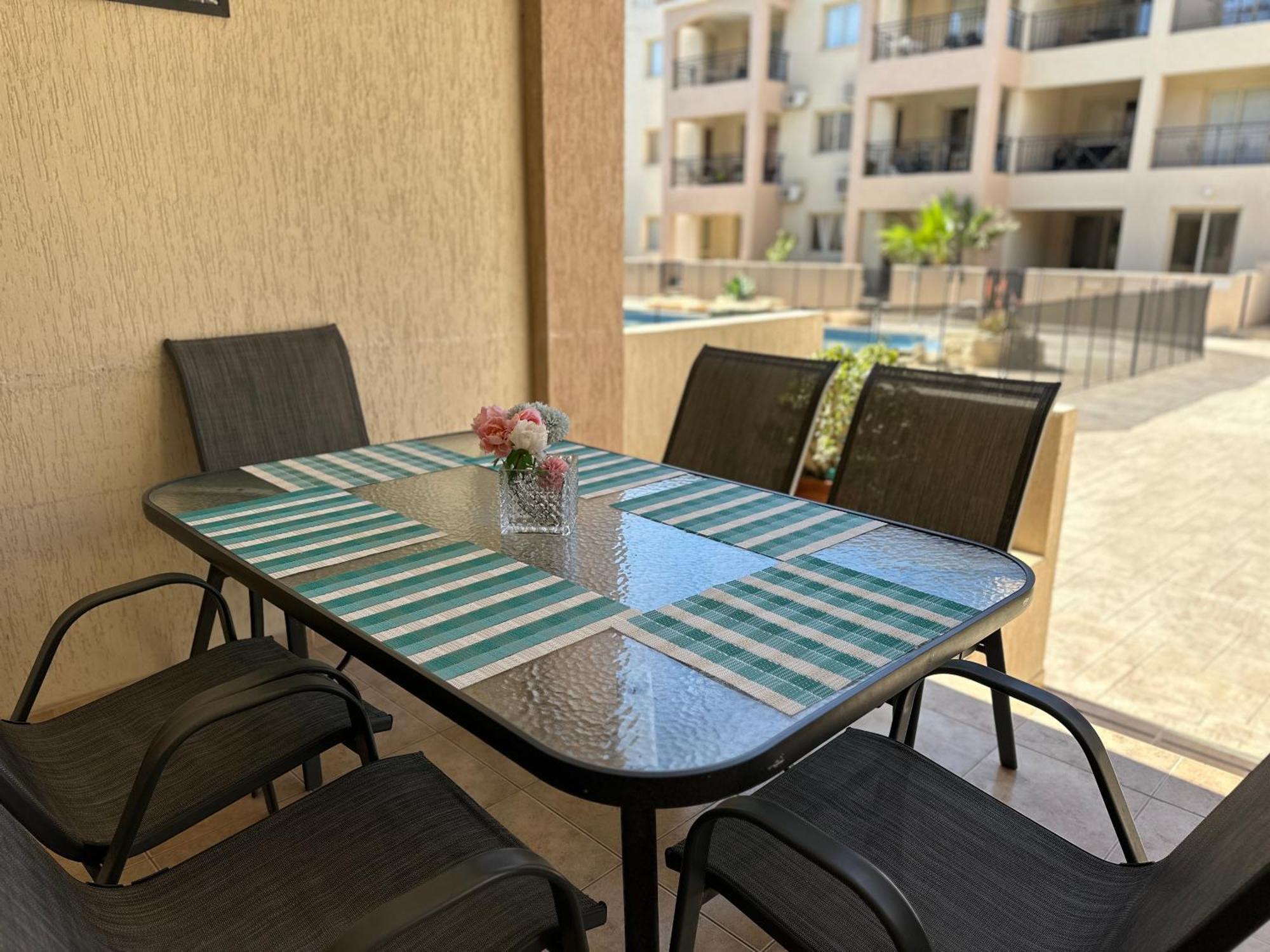 Royal Seacrest F G5 Ground Floor Apartment Paphos Bagian luar foto